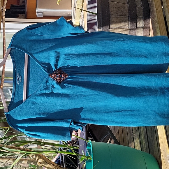 Teal beaded Tee 1X - Picture 5 of 7